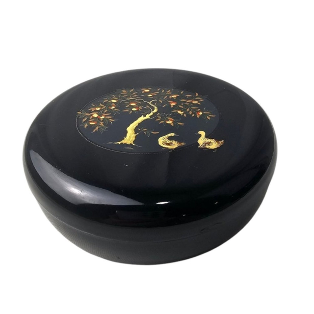 VTG Round Japanese Black Lacquered Lid with Tree & ducks over Porcelain Bowl
